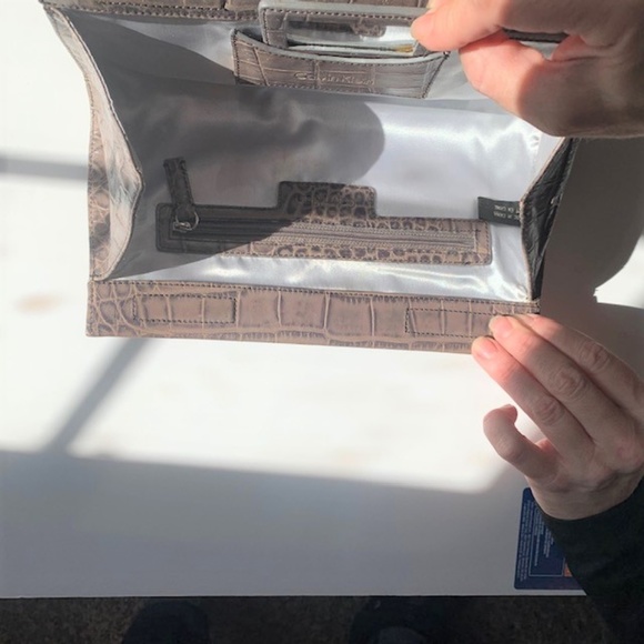 Calvin Kline Grey/Brown Snake Skin Clutch - Picture 5 of 6